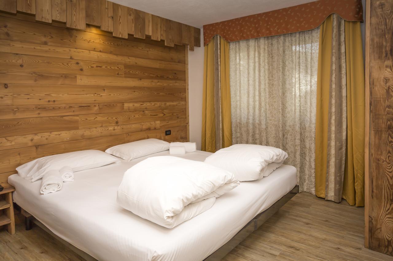 Hotel Clotes 3*